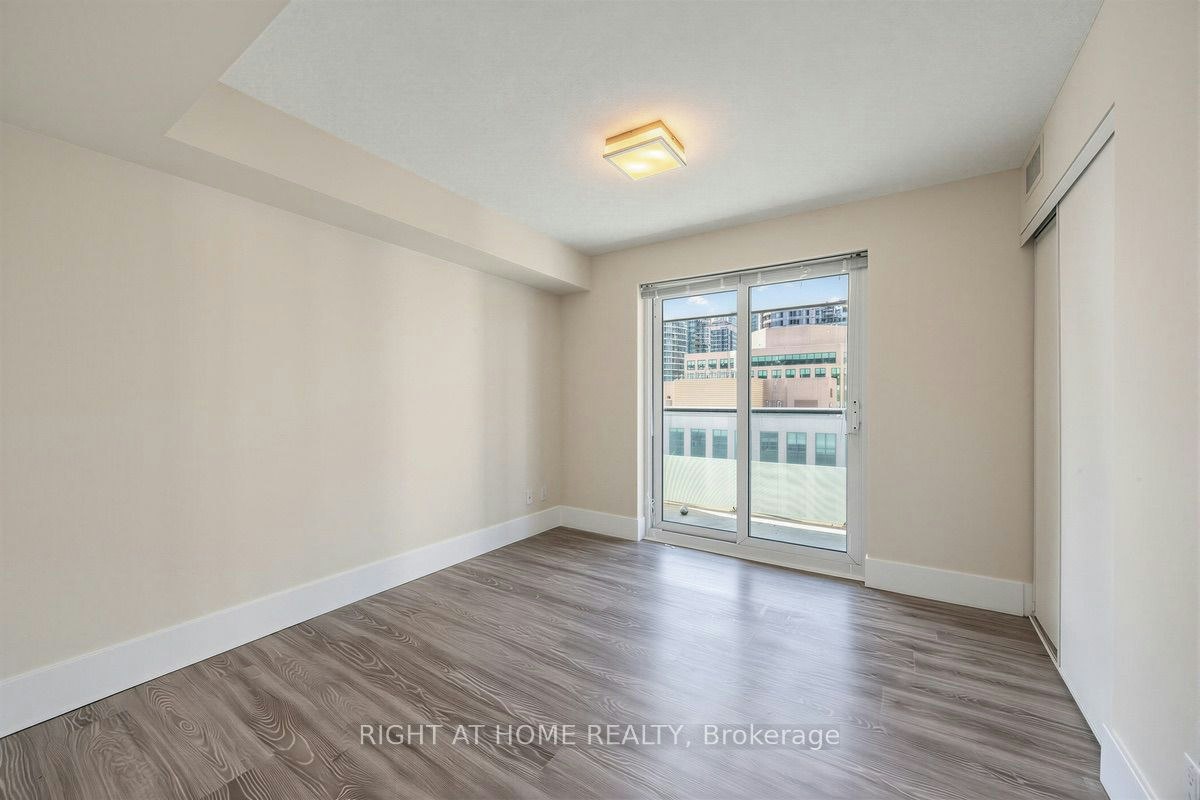 1204-300 Front Street W, Toronto, ON, M5V 0E9 - 12