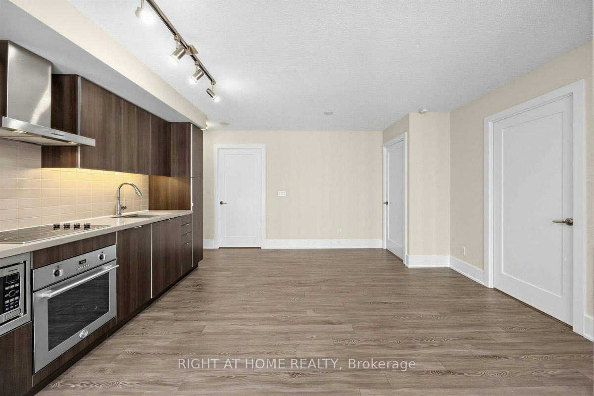 1204-300 Front Street W, Toronto, ON, M5V 0E9 - 10