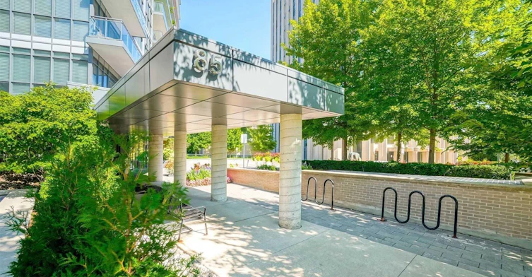704-85 The Donway N/A W, Toronto, ON, M3C 0L9 - 3