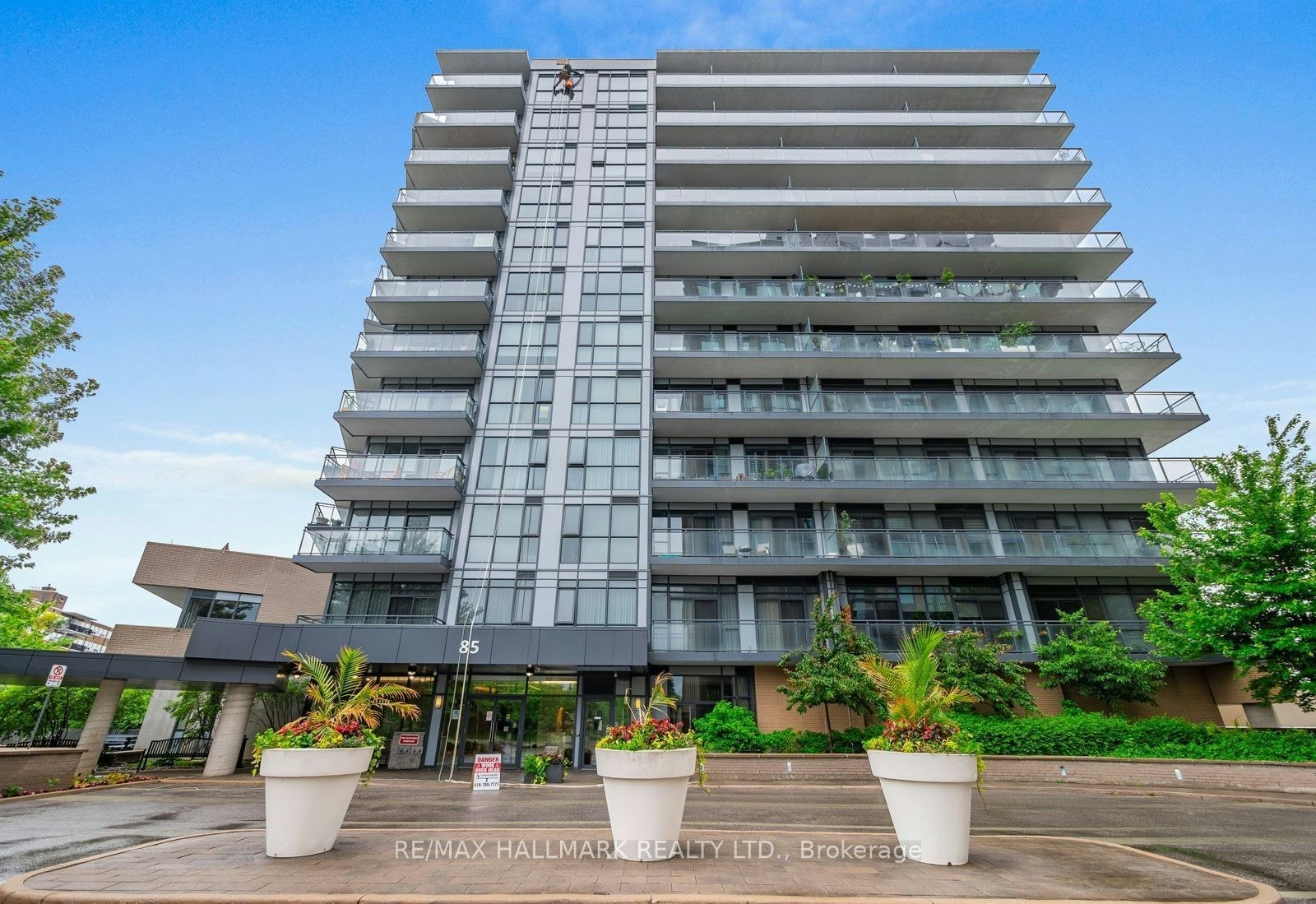 704-85 The Donway N/A W, Toronto, ON, M3C 0L9
