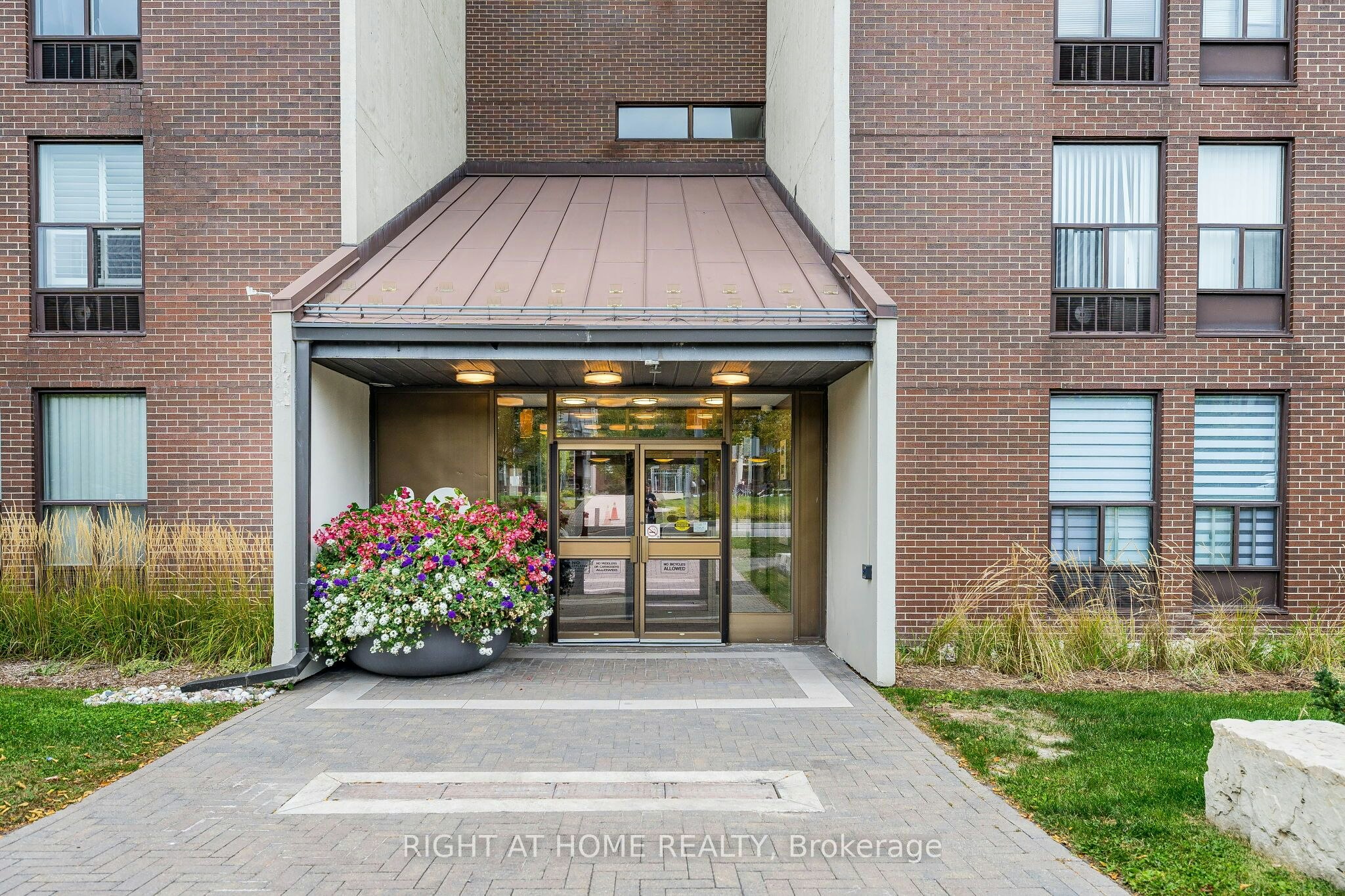 107-10 Fashion Roseway N/A, Toronto, ON, M2N 6B6 - 7