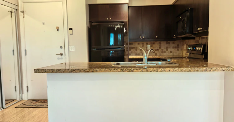 406-15 Greenview Avenue, Toronto, ON, M2M 4M7 - 6