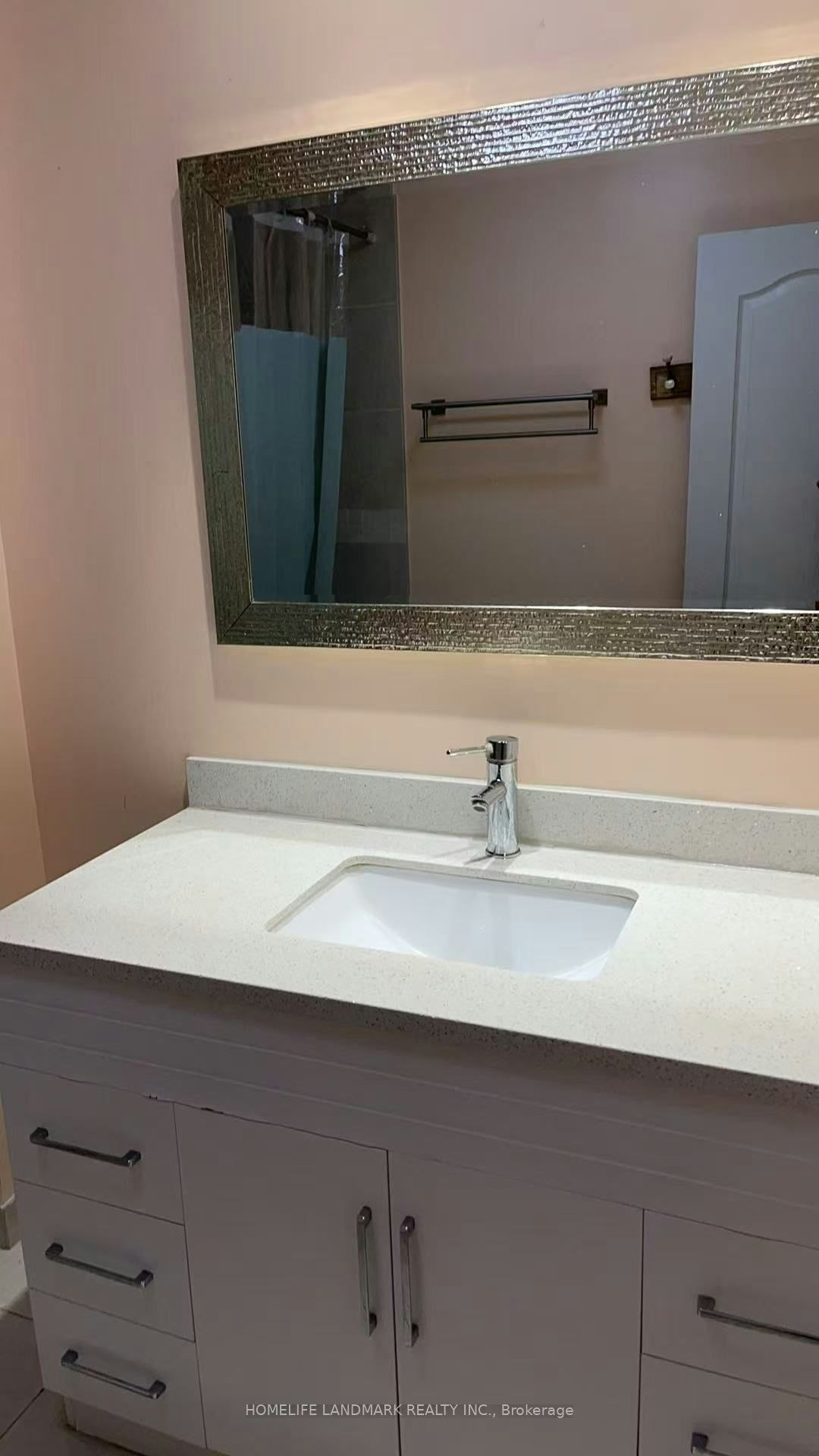 Main Floor-379 Apache Trail, Toronto, ON, M2H 2W6 - 3