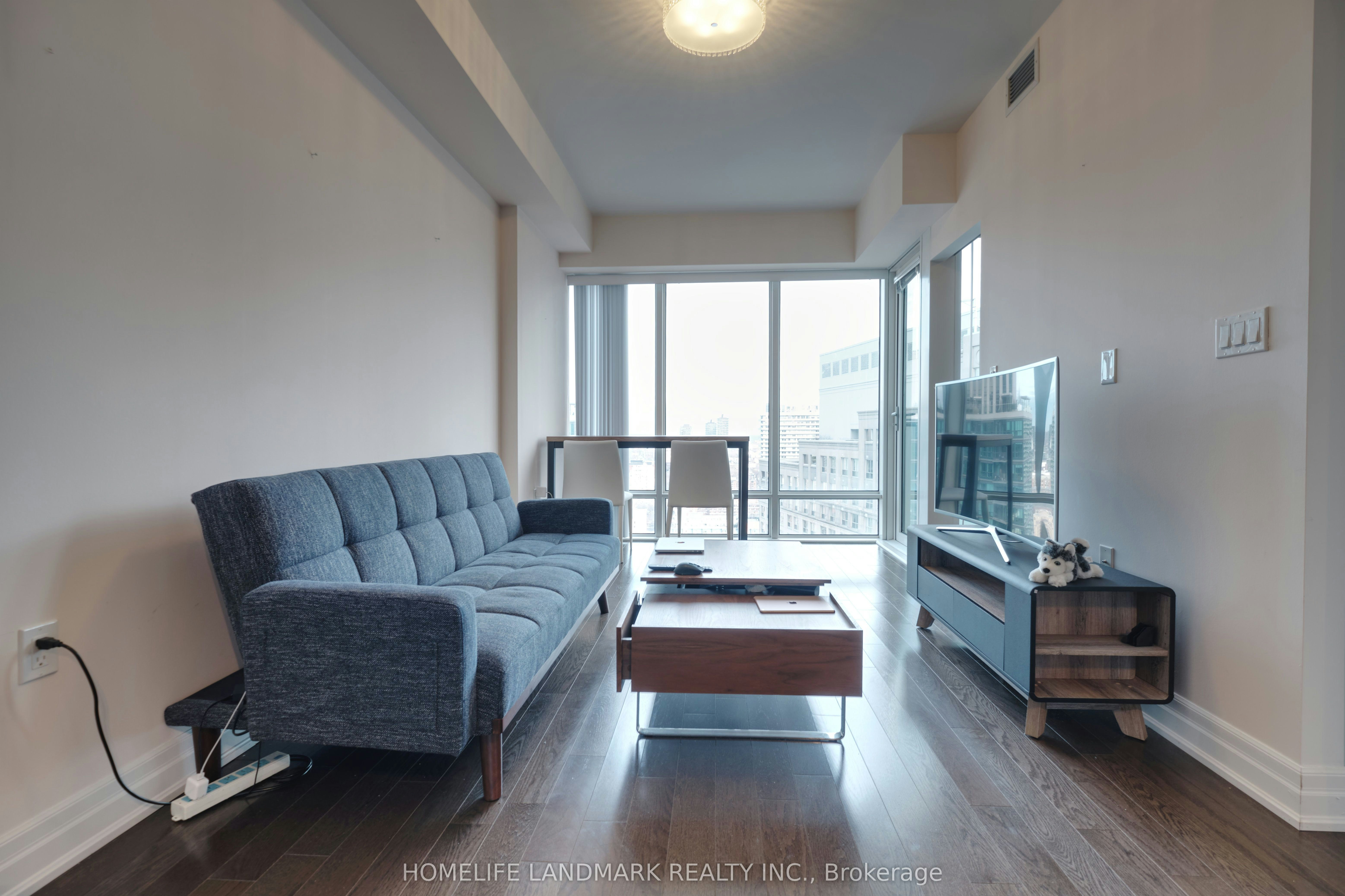 2910-8 The Esplanade N/A, Toronto, ON, M5E 0A6 - 6