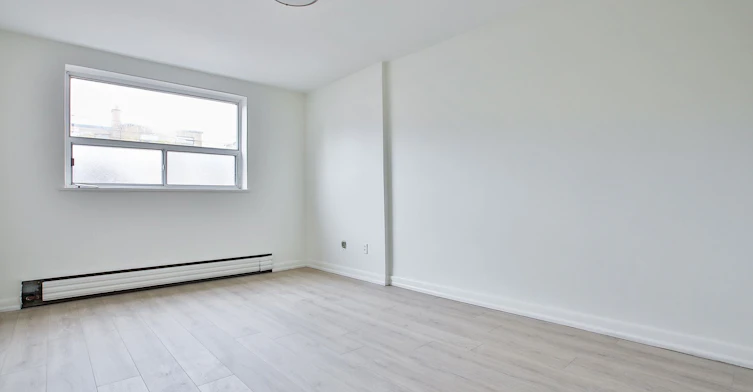 2-28 Fraserwood Avenue, Toronto, ON, M6B 2N5 - 24