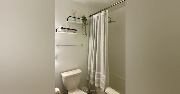 205-10 Willison Square, Toronto, ON, M5T 0A8 - 21