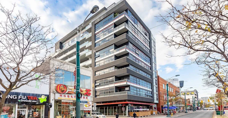 205-10 Willison Square, Toronto, ON, M5T 0A8