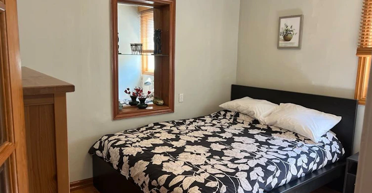 Main Floor-15 Lynnhaven Road, Toronto, ON, M6A 2K7 - 5