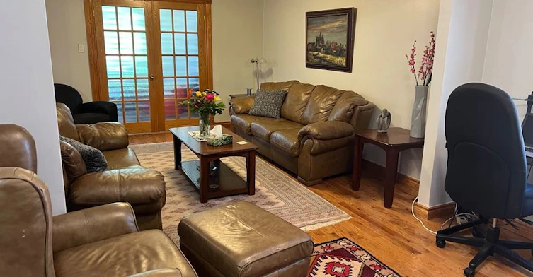 Main Floor-15 Lynnhaven Road, Toronto, ON, M6A 2K7 - 3