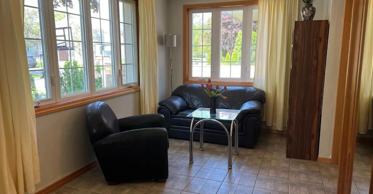 Main Floor-15 Lynnhaven Road, Toronto, ON, M6A 2K7 - 9
