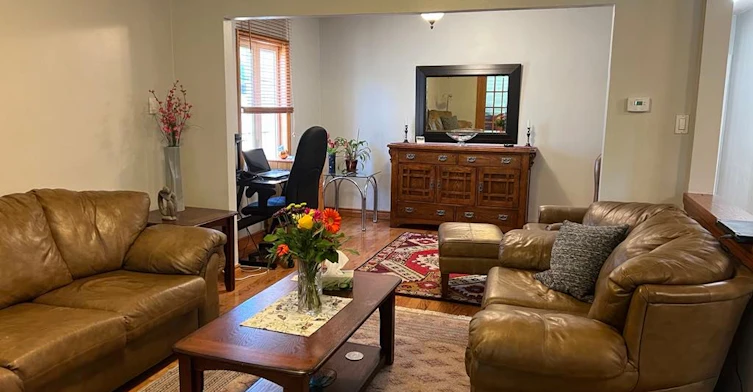 Main Floor-15 Lynnhaven Road, Toronto, ON, M6A 2K7 - 8