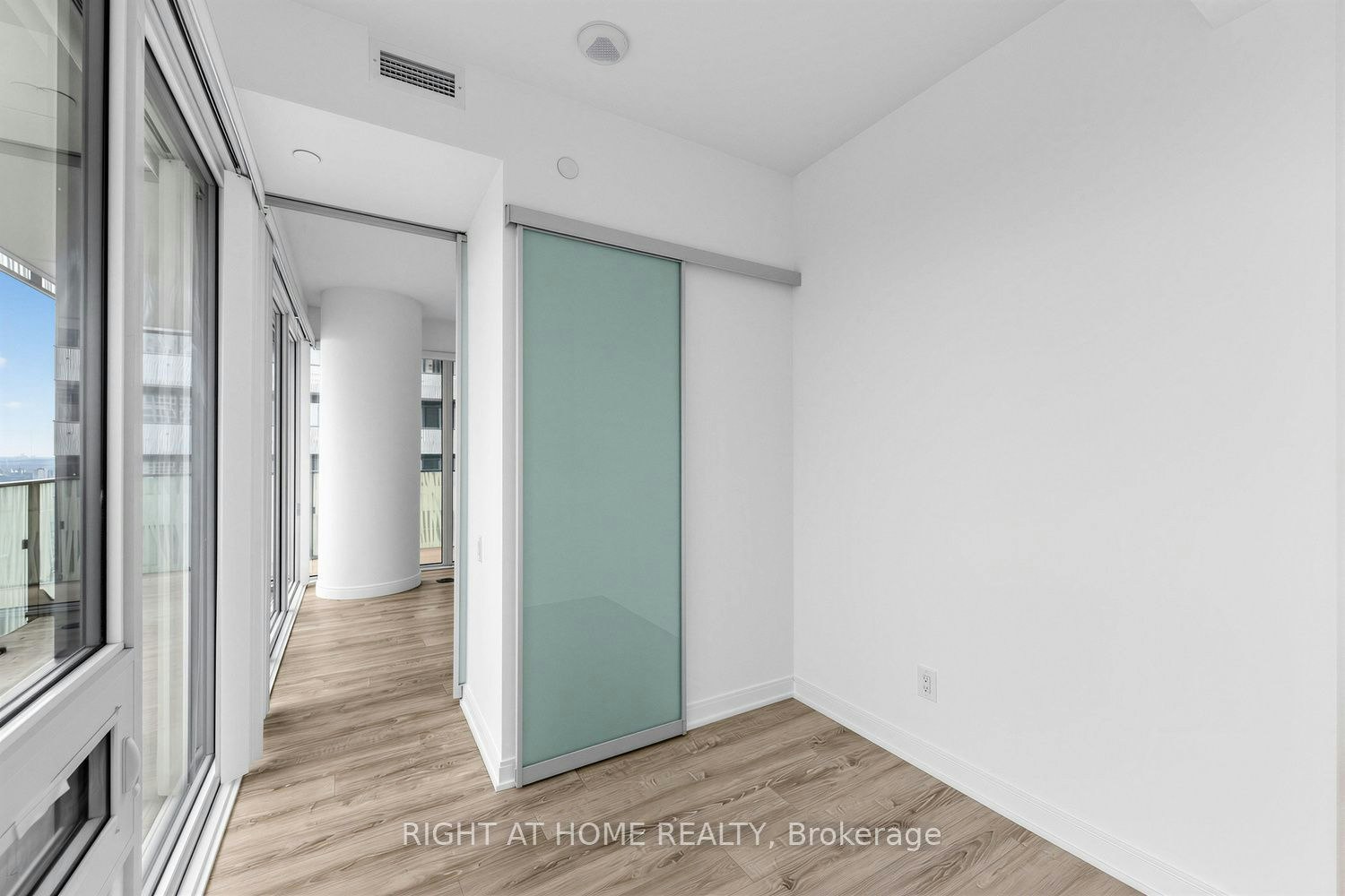 3408-42 Charles Street E, Toronto, ON, M4Y 0B7 - 12