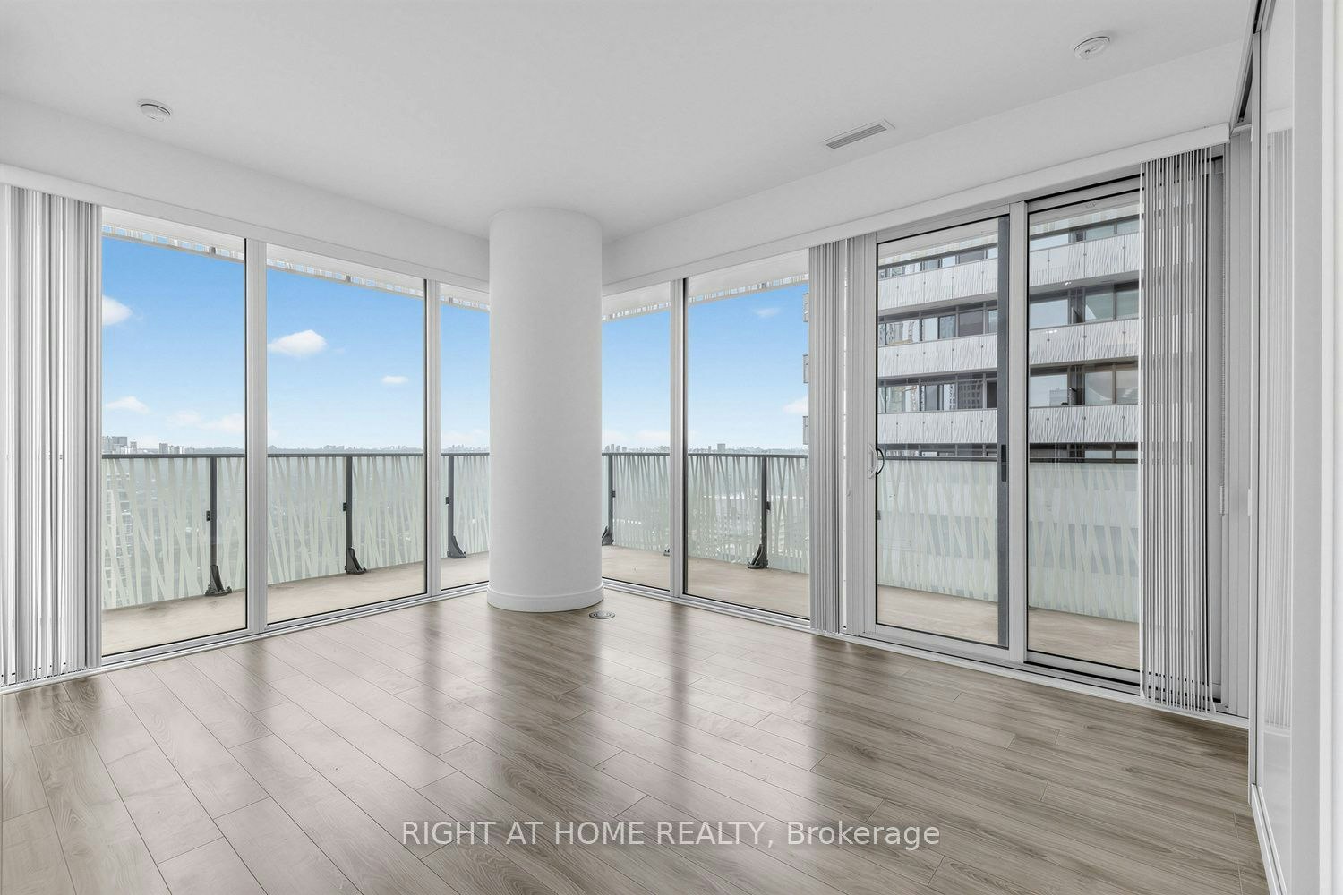3408-42 Charles Street E, Toronto, ON, M4Y 0B7 - 2