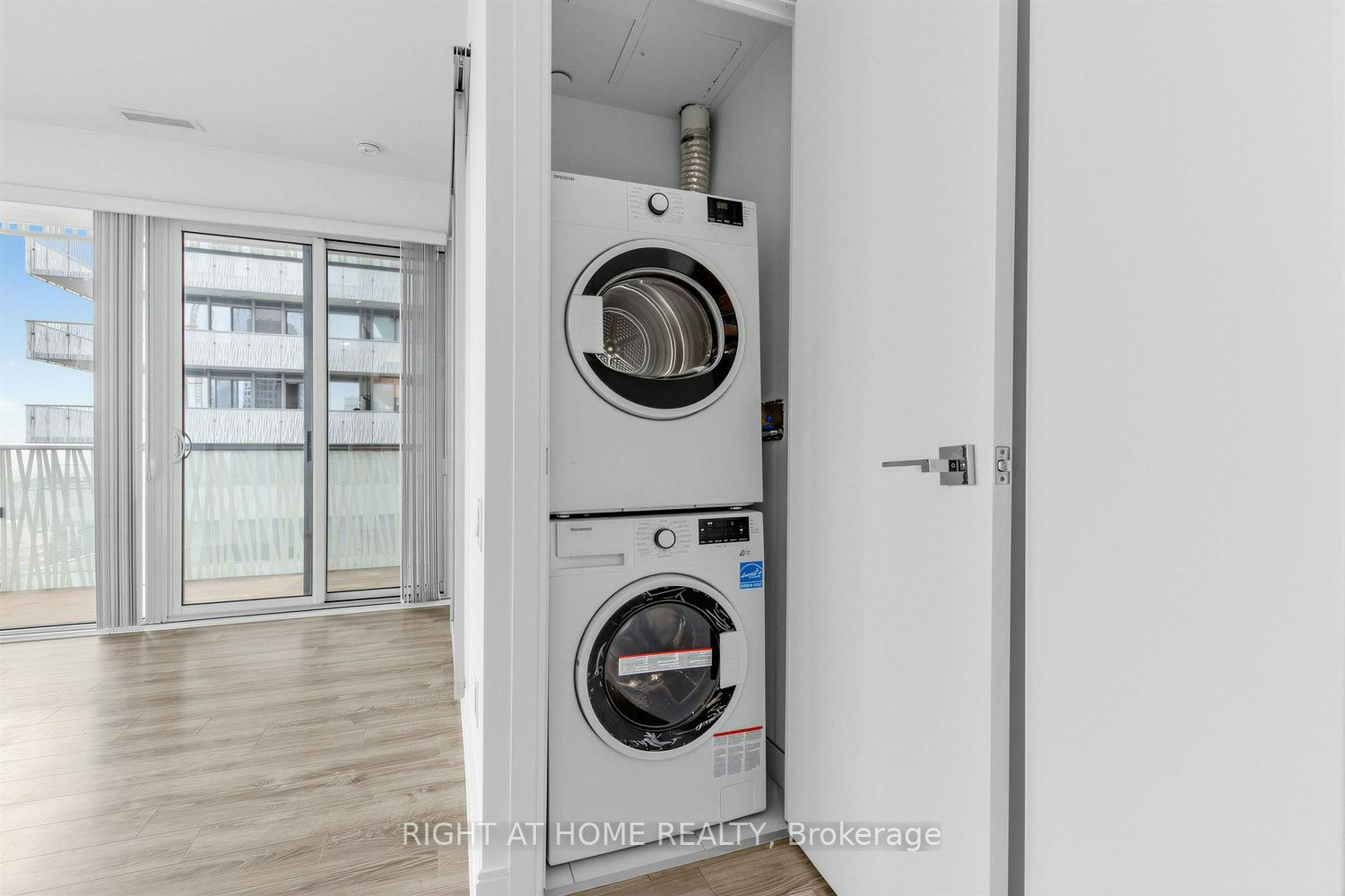 3408-42 Charles Street E, Toronto, ON, M4Y 0B7 - 14