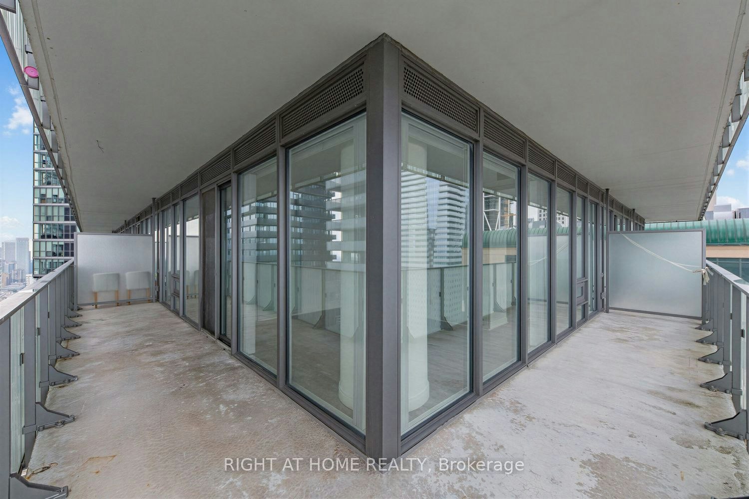 3408-42 Charles Street E, Toronto, ON, M4Y 0B7 - 16