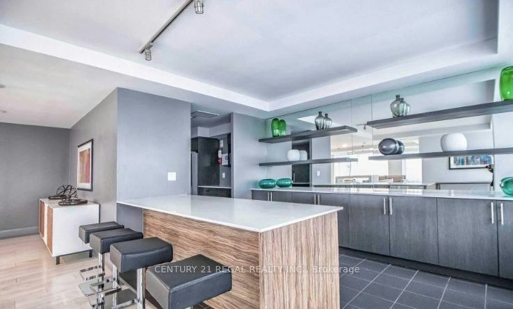 2009-125 Western Battery Road, Toronto, ON, M6K 3R8 - 17