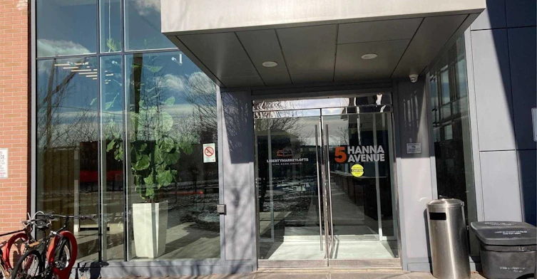 743-5 Hanna Avenue, Toronto, ON, M6K 1W8 - 2