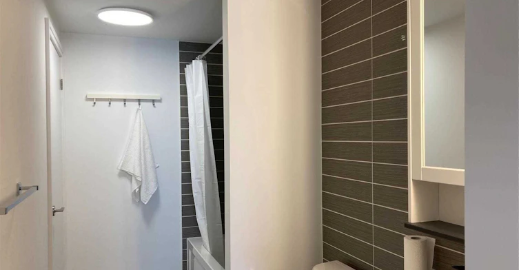 743-5 Hanna Avenue, Toronto, ON, M6K 1W8 - 24