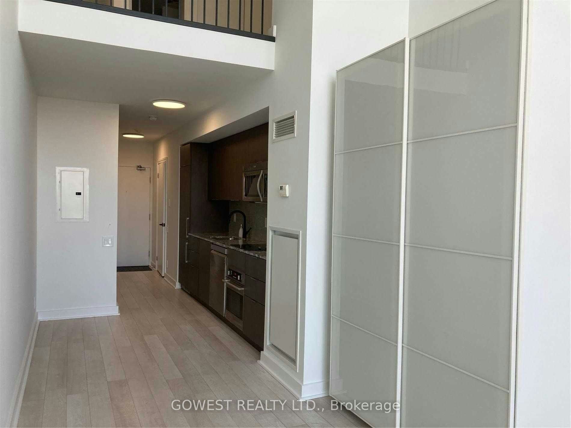 743-5 Hanna Avenue, Toronto, ON, M6K 1W8 - 17