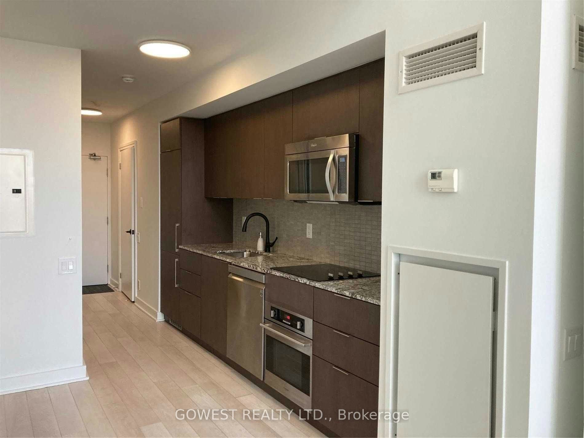 743-5 Hanna Avenue, Toronto, ON, M6K 1W8 - 14