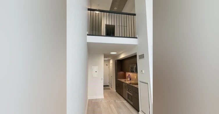 743-5 Hanna Avenue, Toronto, ON, M6K 1W8 - 16