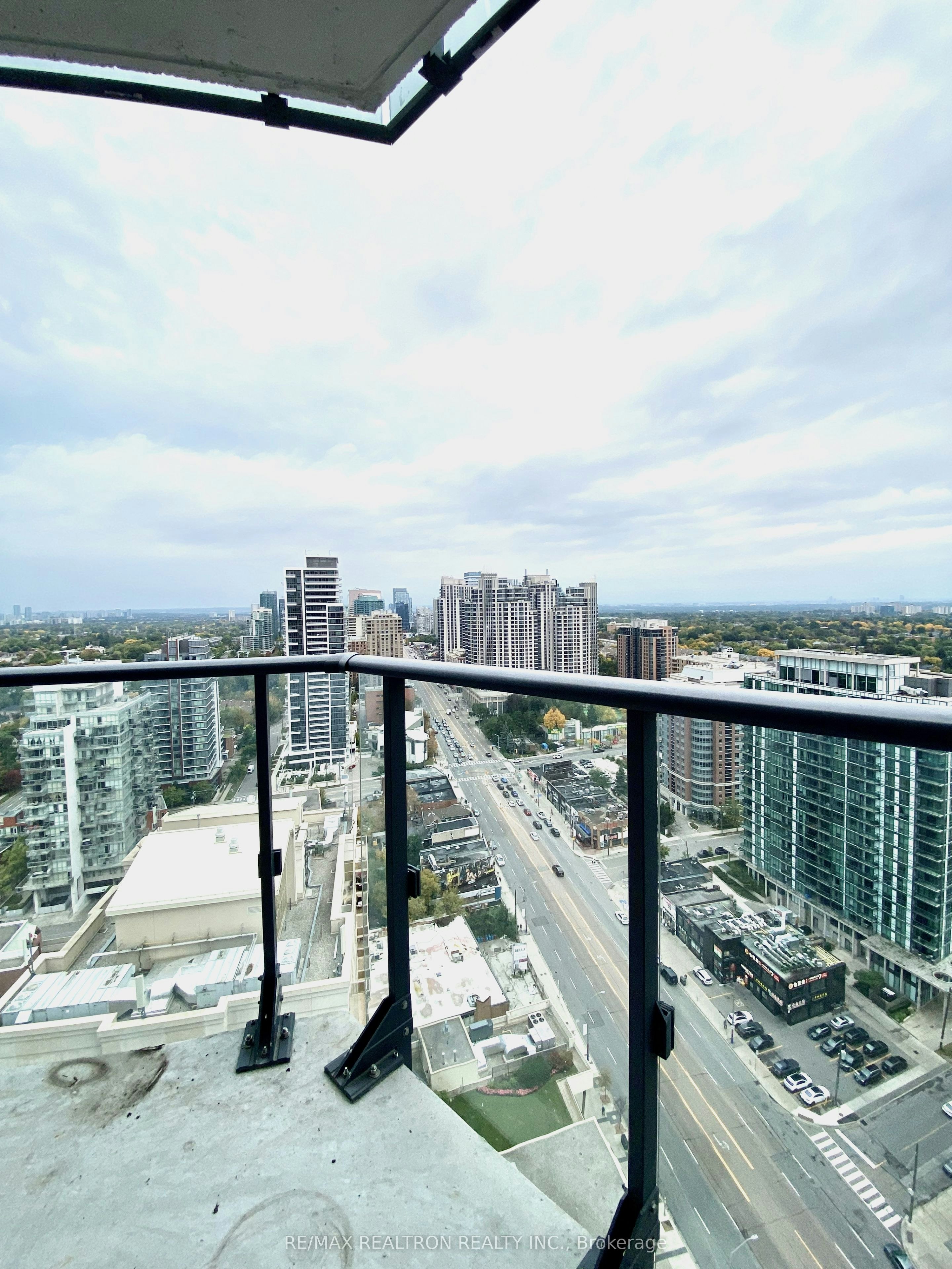 2610-15 Ellerslie Avenue, Toronto, ON, M2N 0L7 - 9