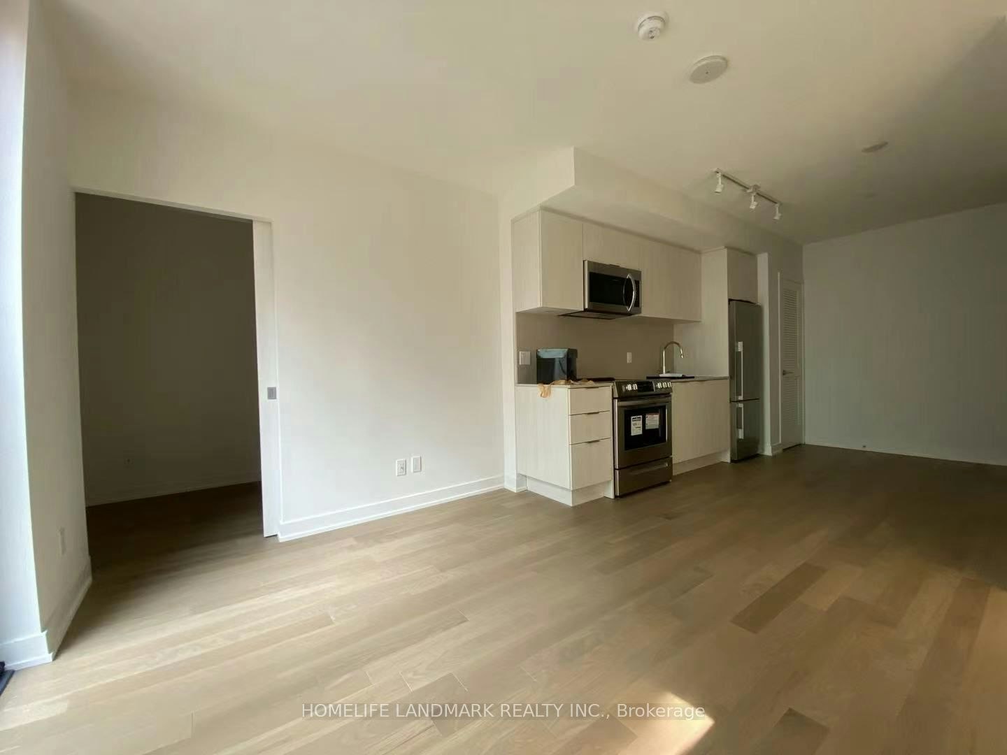 209-25 Richmond Street E, Toronto, ON, M5C 0A6 - 2