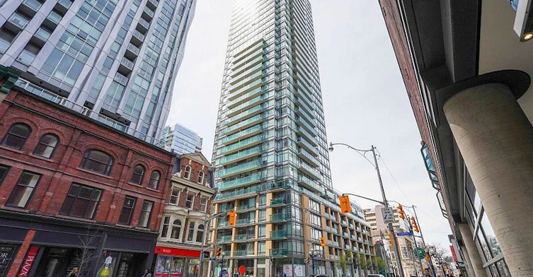 1305-18 Yorkville Avenue, Toronto, ON, M4W 3Y8