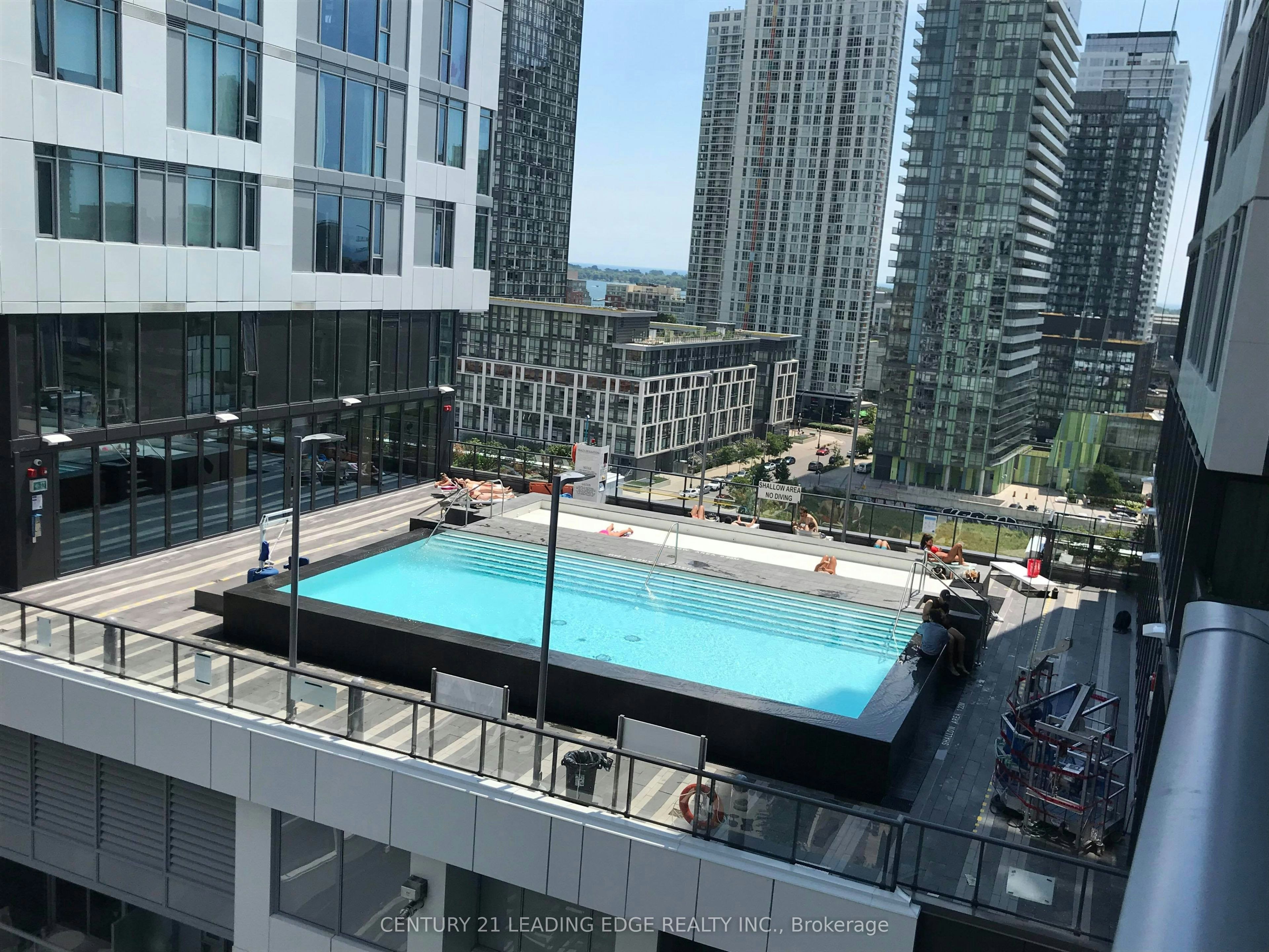 1116W-27 Bathurst Street, Toronto, ON, M5V 2P1 - 19