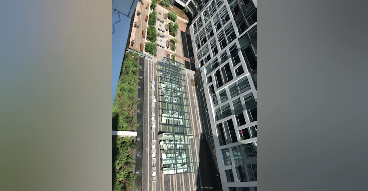 1116W-27 Bathurst Street, Toronto, ON, M5V 2P1 - 17