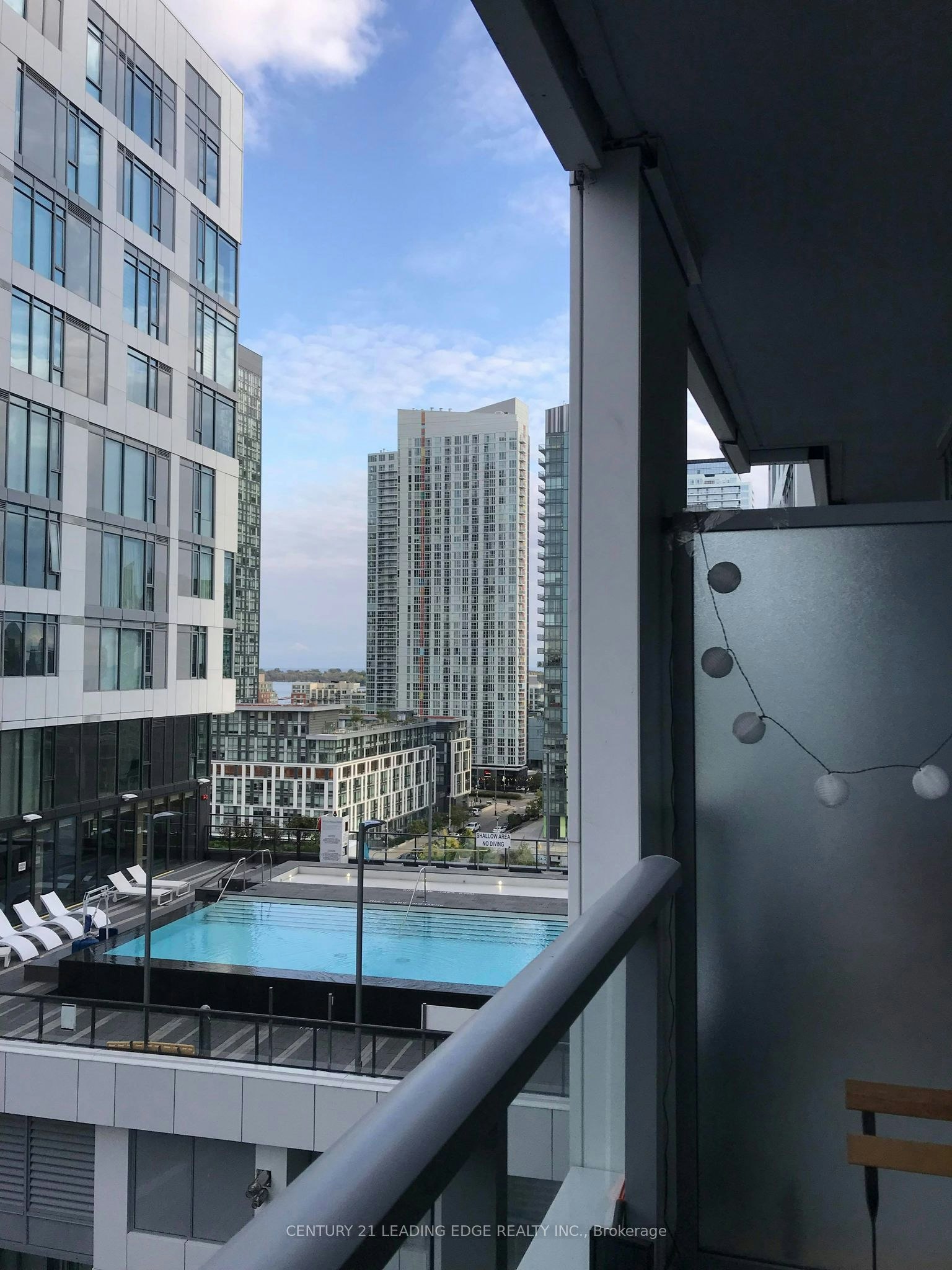 1116W-27 Bathurst Street, Toronto, ON, M5V 2P1 - 20