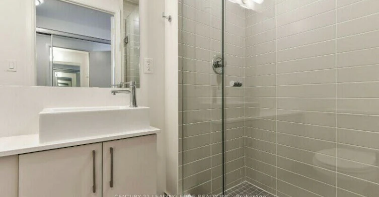 1116W-27 Bathurst Street, Toronto, ON, M5V 2P1 - 12