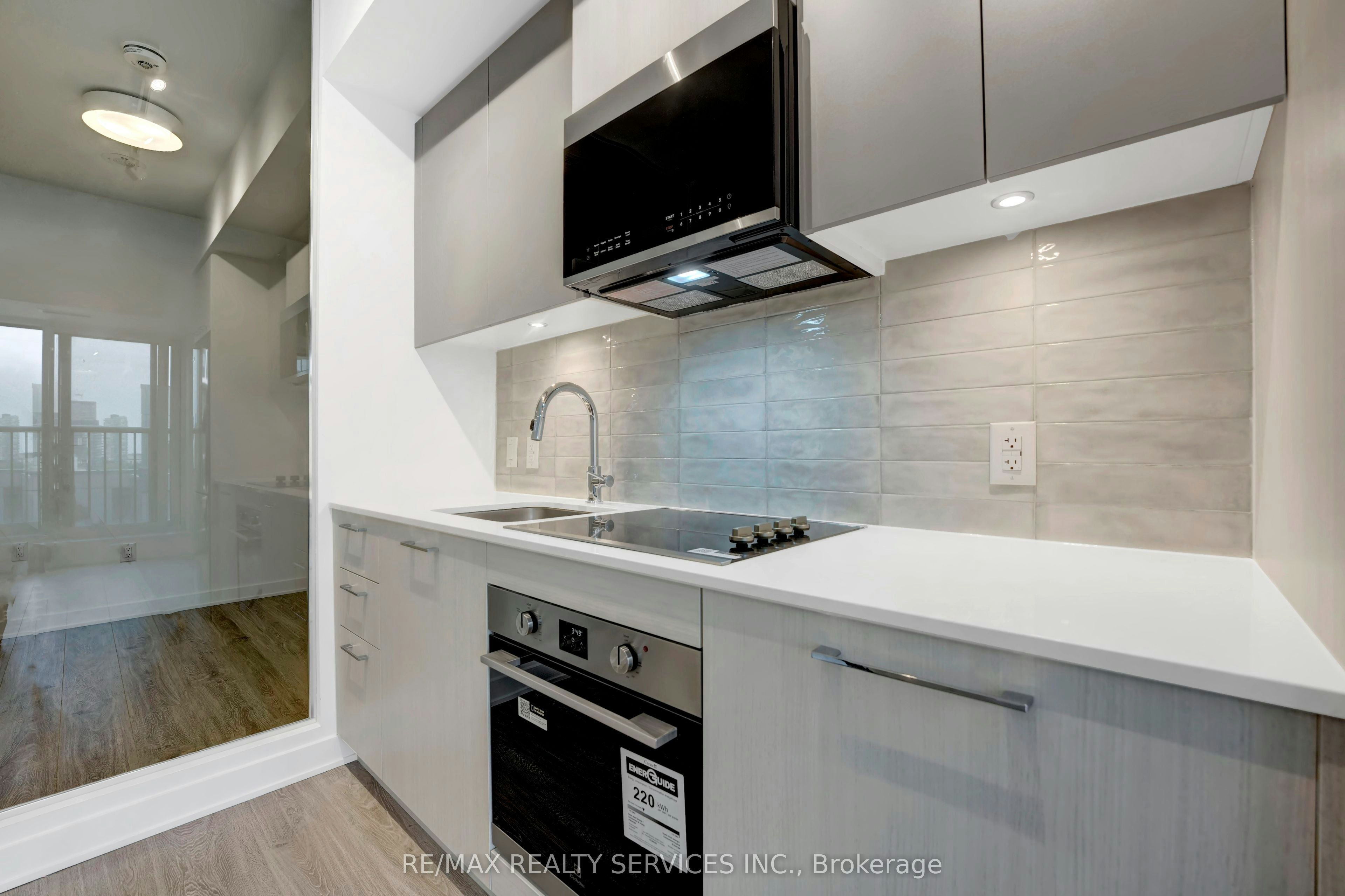 713-30 Dreamer Way, Toronto, ON, M5A 0Y7 - 20