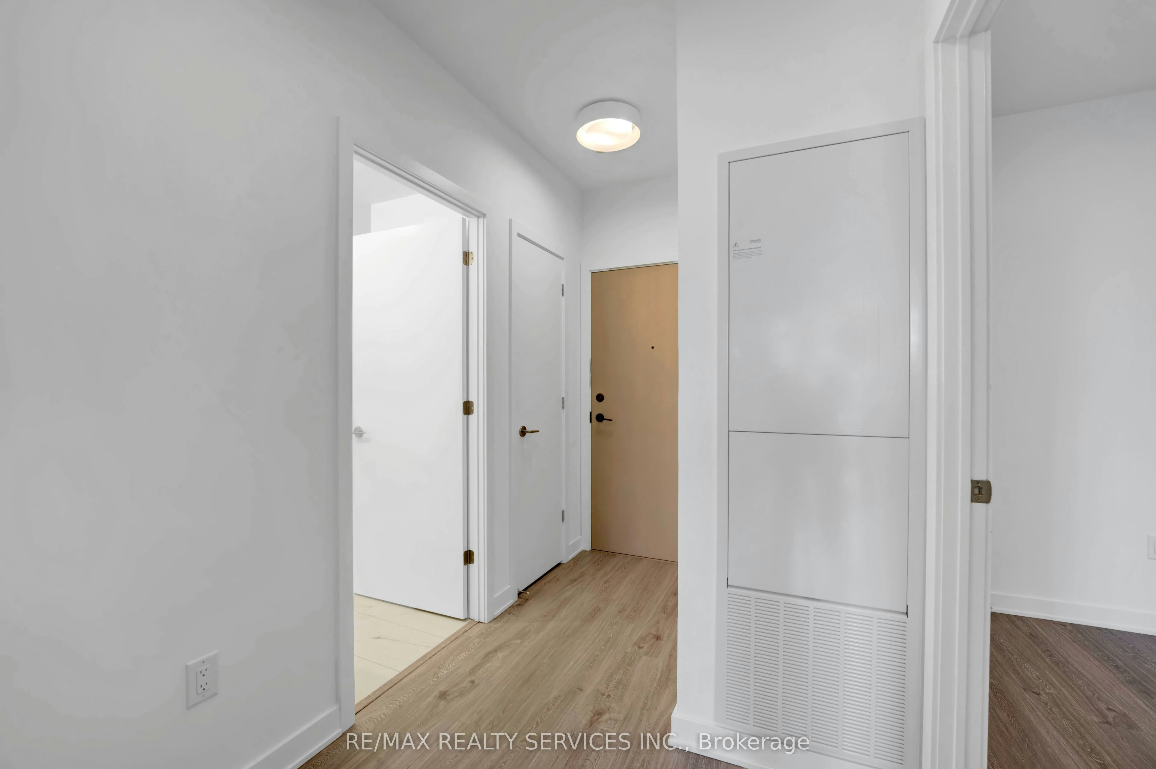 713-30 Dreamer Way, Toronto, ON, M5A 0Y7 - 15