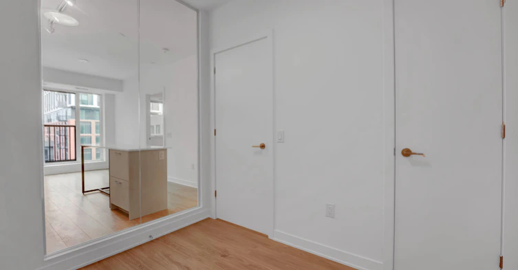 713-30 Dreamer Way, Toronto, ON, M5A 0Y7 - 10