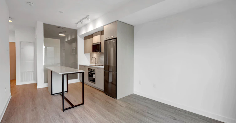 713-30 Dreamer Way, Toronto, ON, M5A 0Y7 - 9