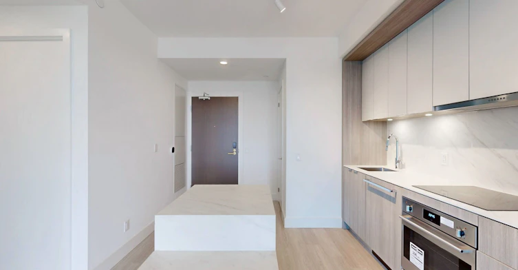 917-6 Greenbriar Road, Toronto, ON, M2K 1B5 - 5