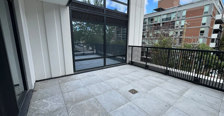 527-91 Montclair Avenue, Toronto, ON, M5P 0B1 - 16