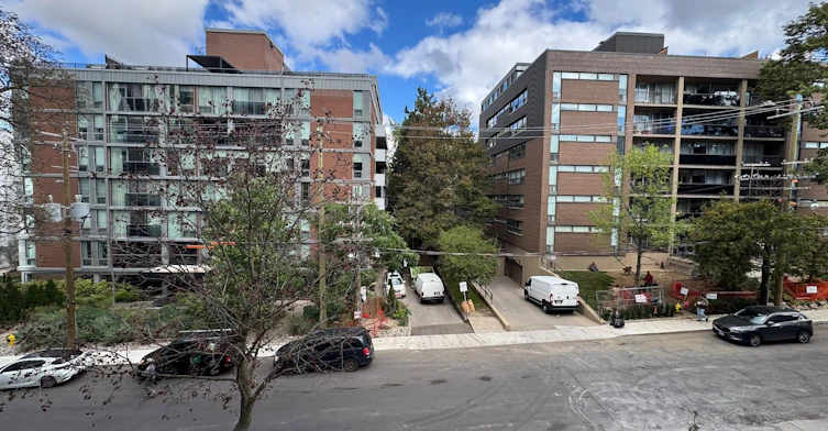 527-91 Montclair Avenue, Toronto, ON, M5P 0B1