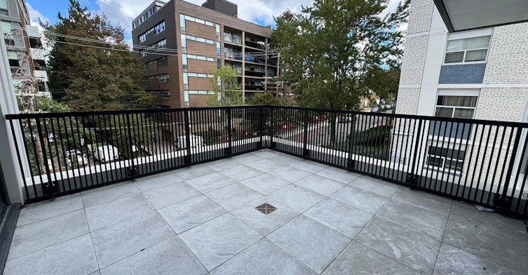 527-91 Montclair Avenue, Toronto, ON, M5P 0B1 - 17