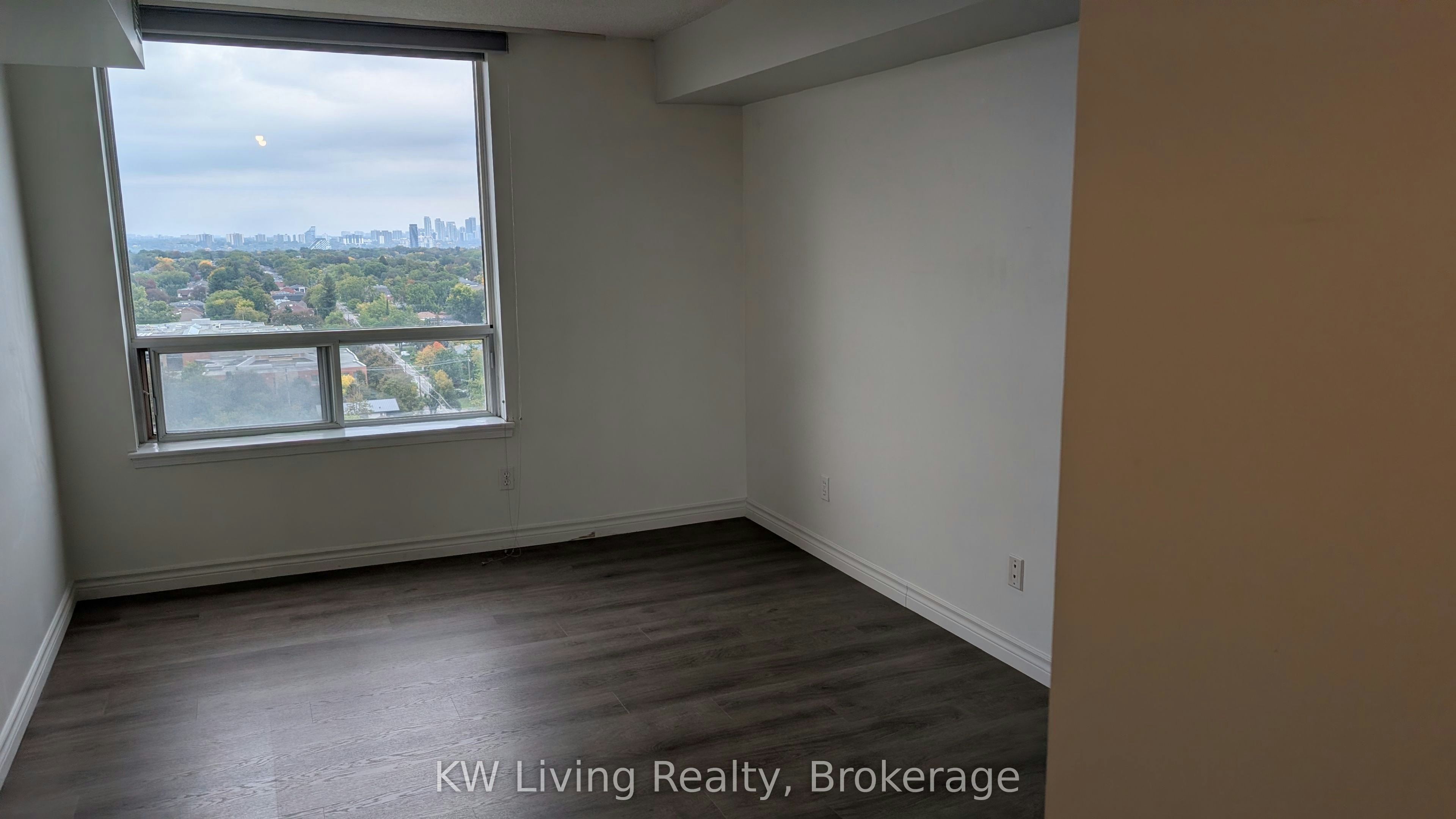 2002-18 Hillcrest Avenue, Toronto, ON, M2N 6T5 - 9