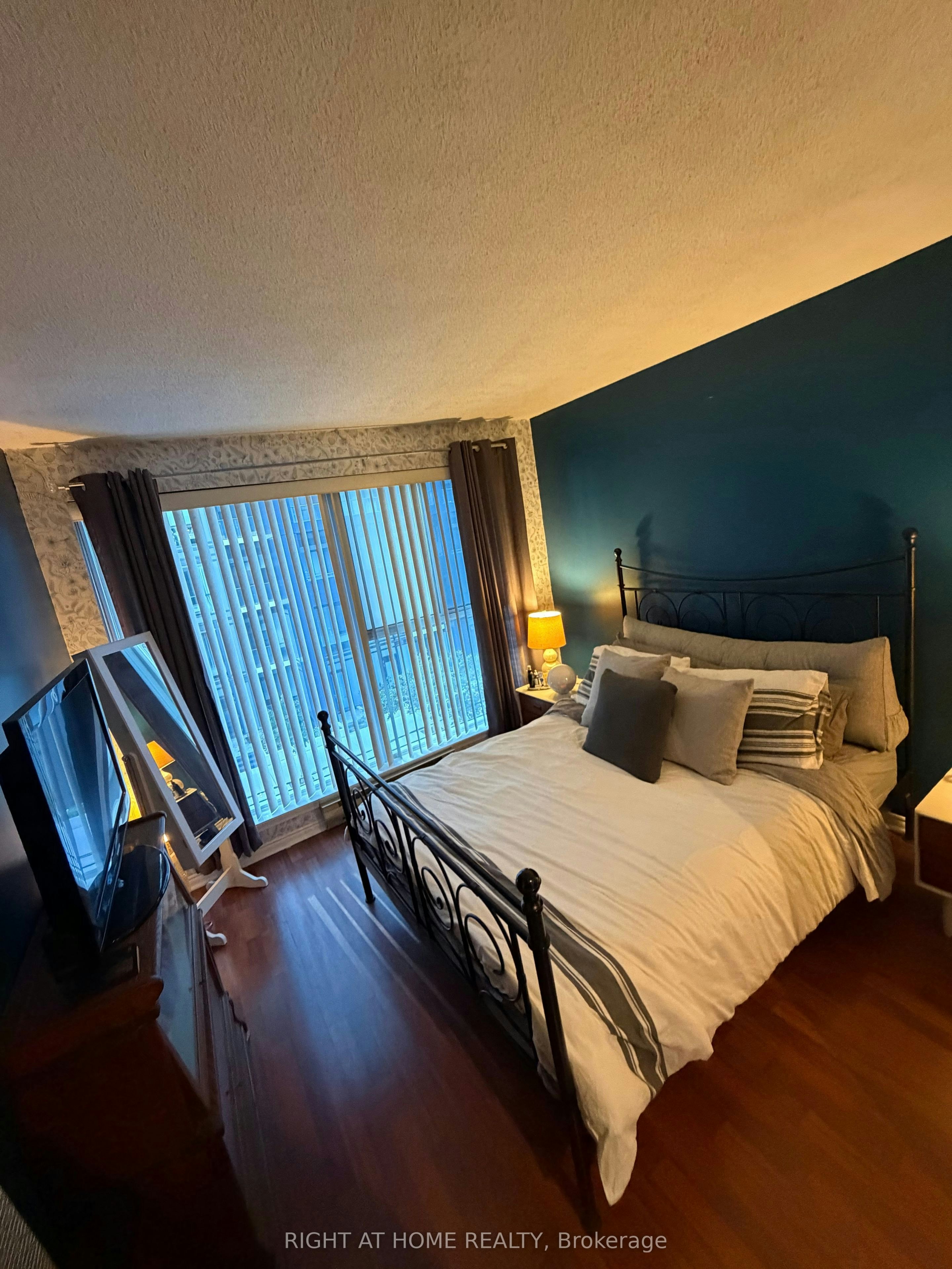 315-222 The Esplanade N/A, Toronto, ON, M5A 4M8 - 18