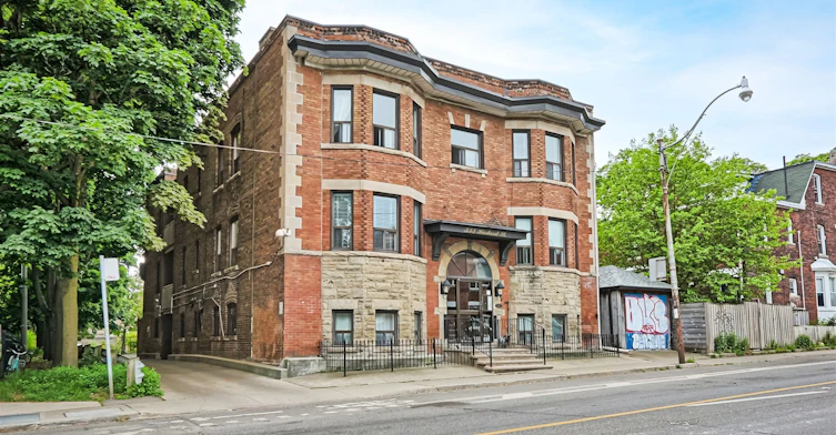 201-333 Harbord Street, Toronto, ON, M6G 1H3 - 2
