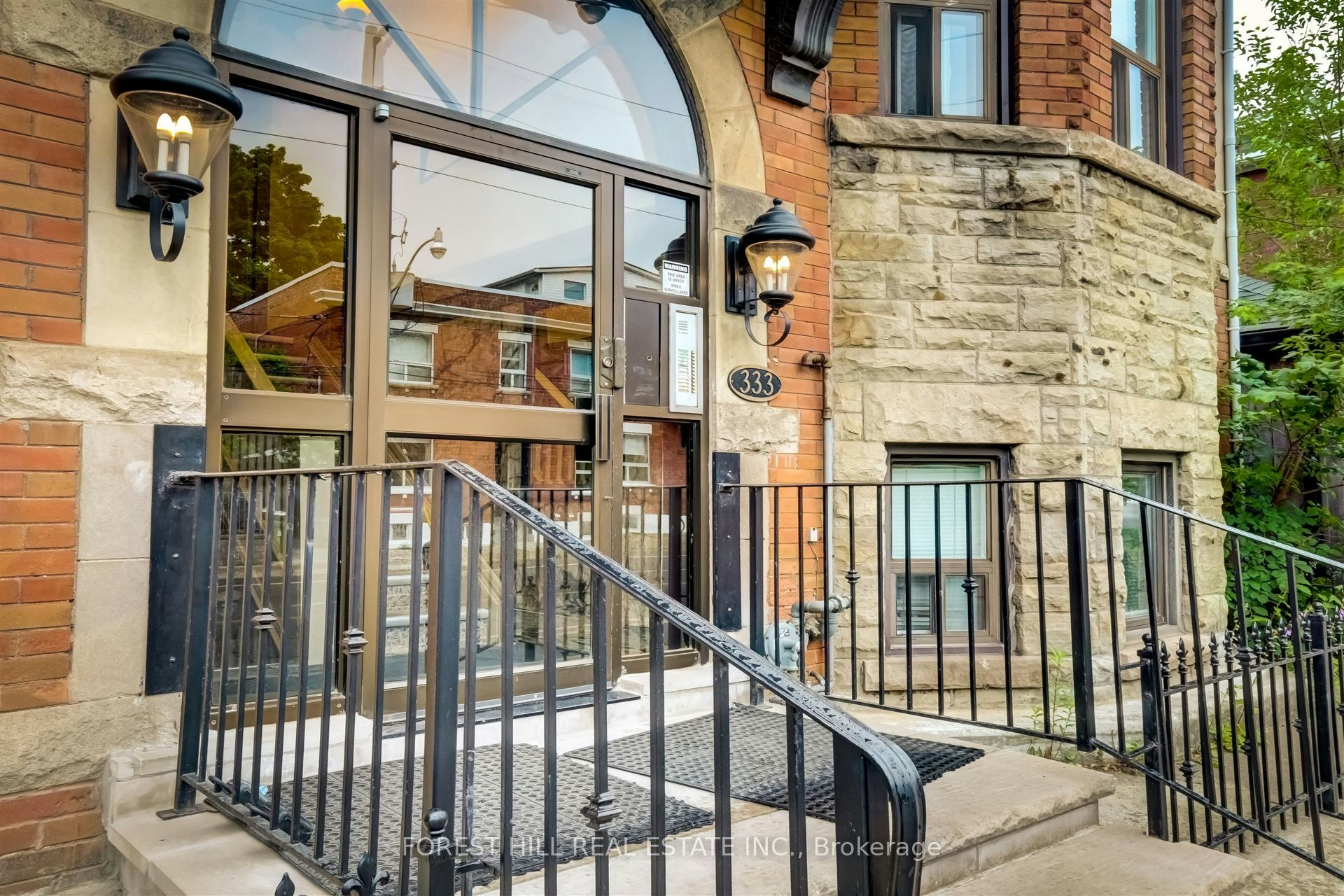 201-333 Harbord Street, Toronto, ON, M6G 1H3 - 3