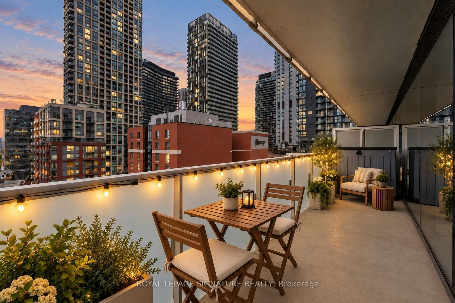1305-11 Charlotte Street, Toronto, ON, M5V 0M6 - 19