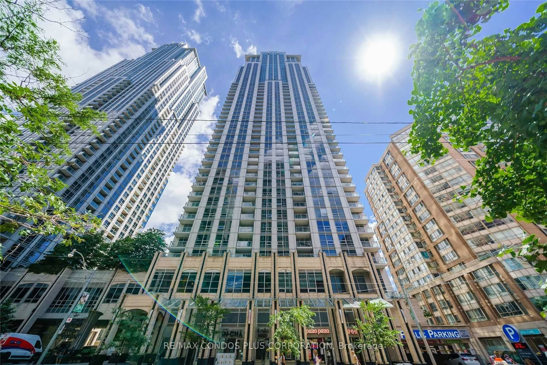 3904-763 Bay Street, Toronto, ON, M5G 2R3 - 3