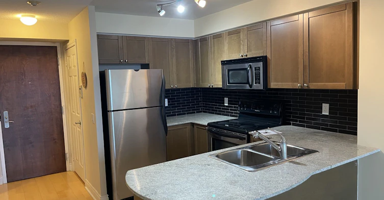 3904-763 Bay Street, Toronto, ON, M5G 2R3 - 5