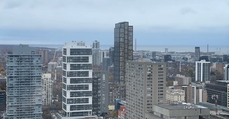 3904-763 Bay Street, Toronto, ON, M5G 2R3 - 13
