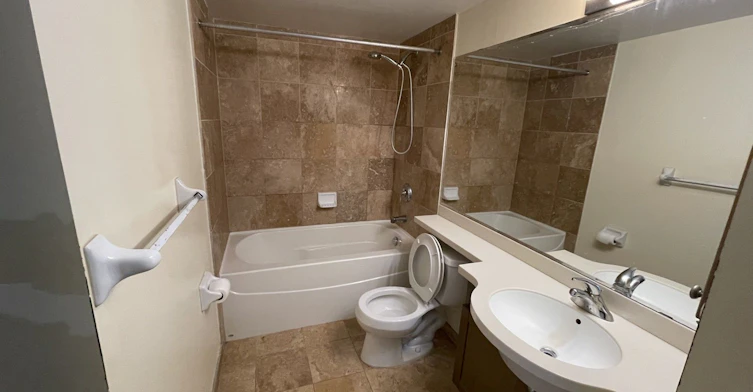 3904-763 Bay Street, Toronto, ON, M5G 2R3 - 9