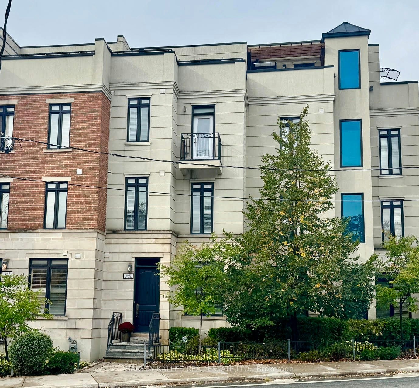 1042 Avenue Road, Toronto, ON, M5N 2C4